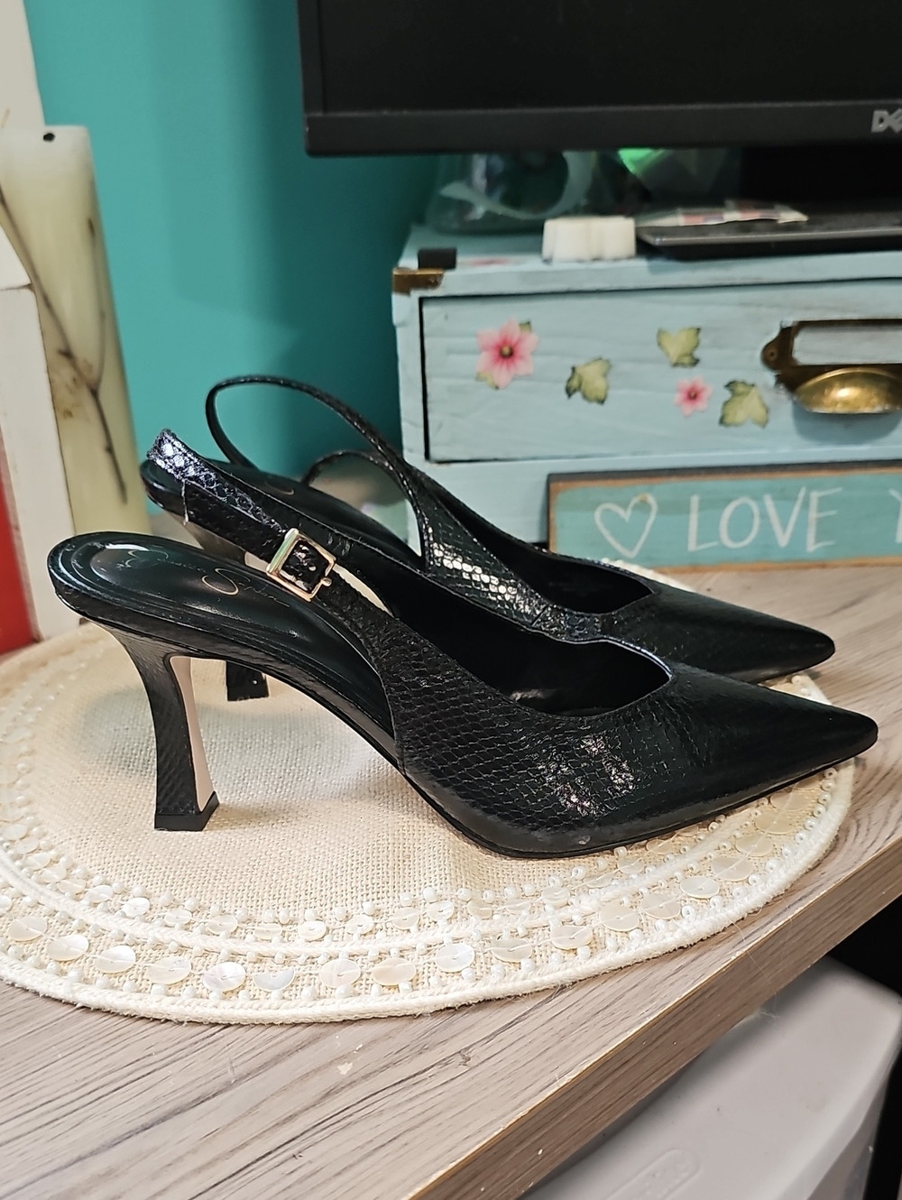 Jessica Simpson Slingback Pointed Toe Heels in Black Size 8.5 Like New